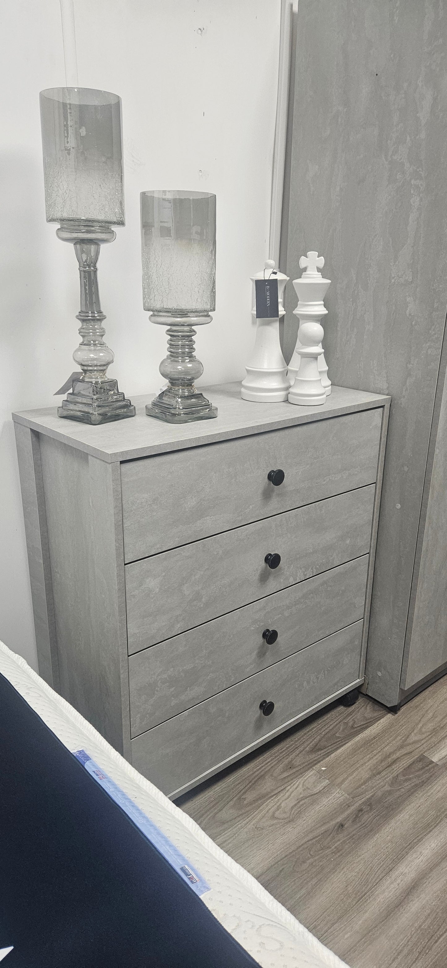 Venus 4 Drawer Chest
