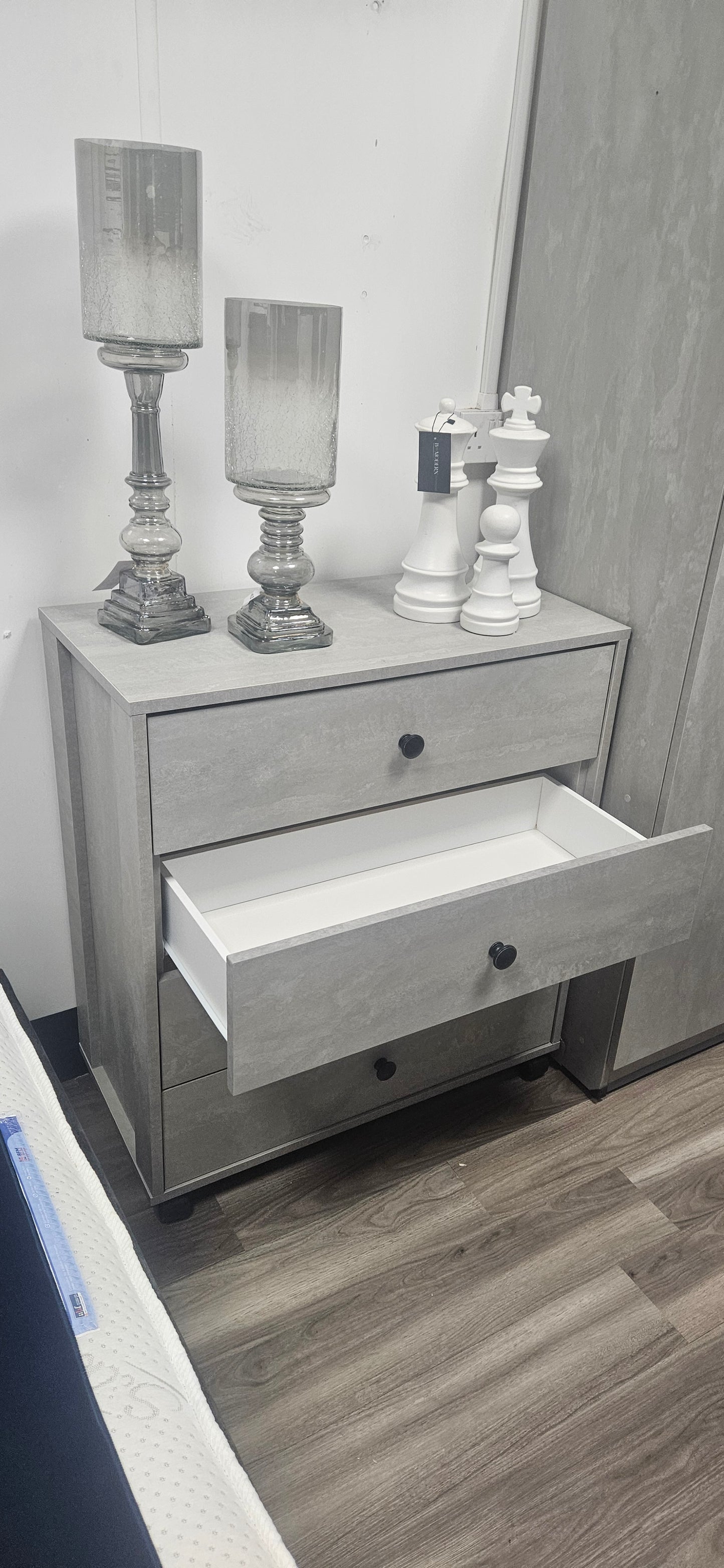 Venus 4 Drawer Chest