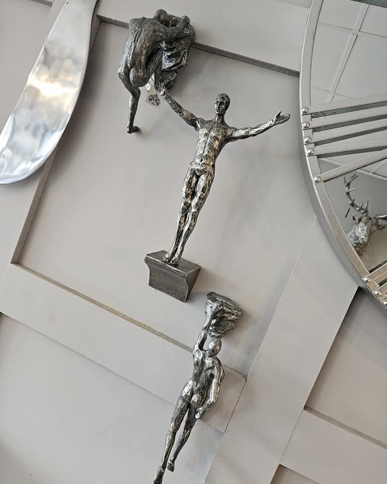 Wall Climbing Men
