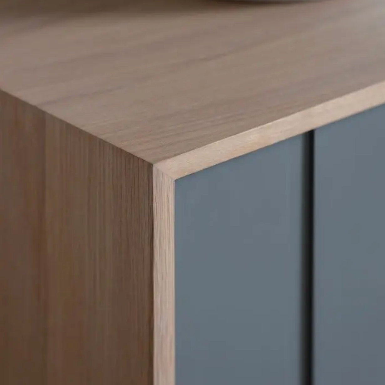 Japir Sideboard