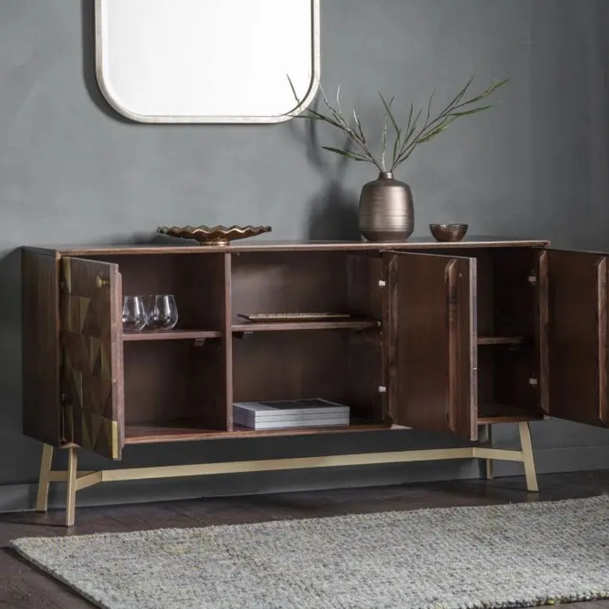 Tarin Sideboard