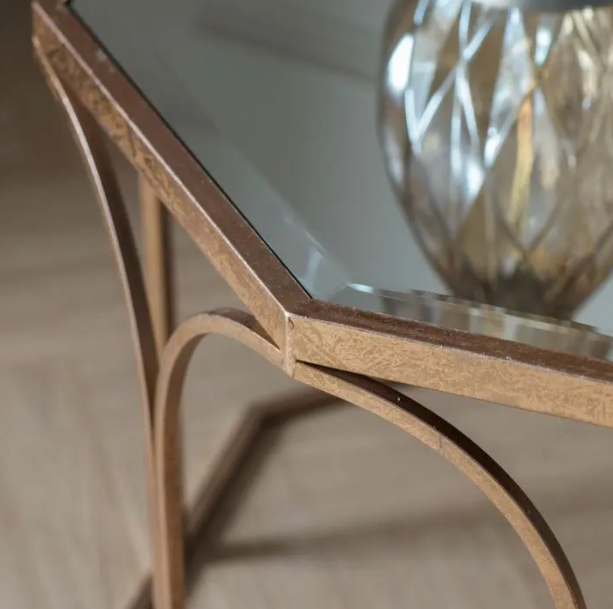 Modo Coffee Table