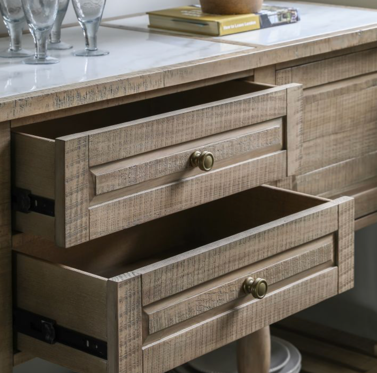 Vinnie Sideboard