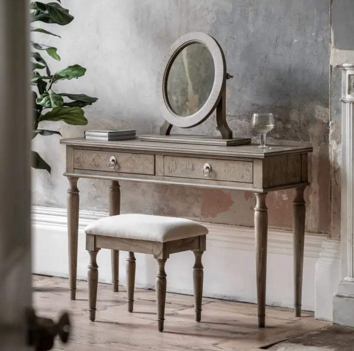 Miami Dressing Table