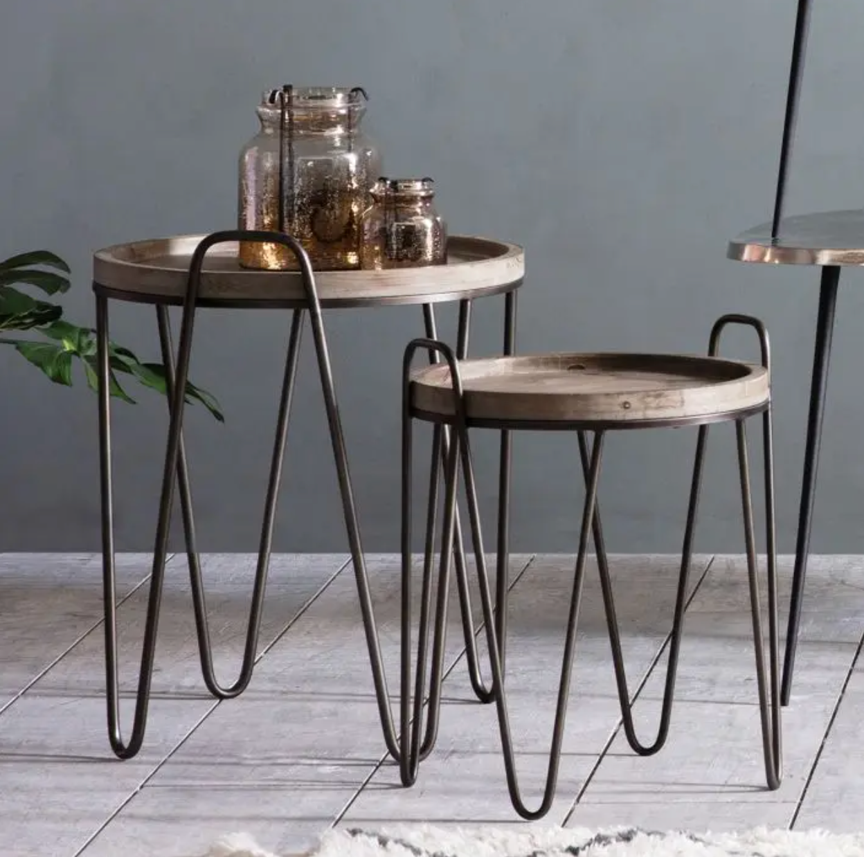 Niomi Nest of Tables