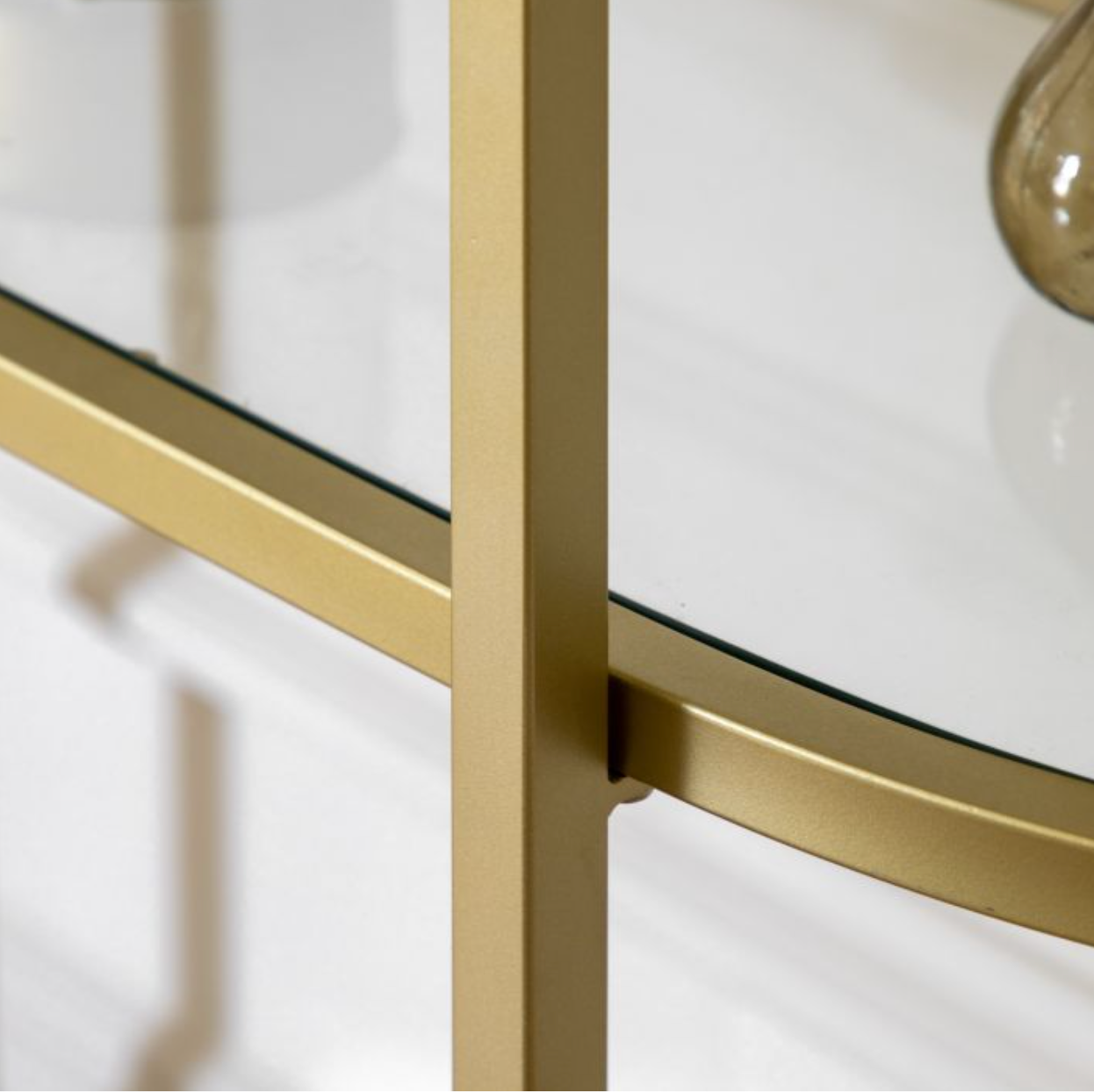 Champagne Carla Display Unit