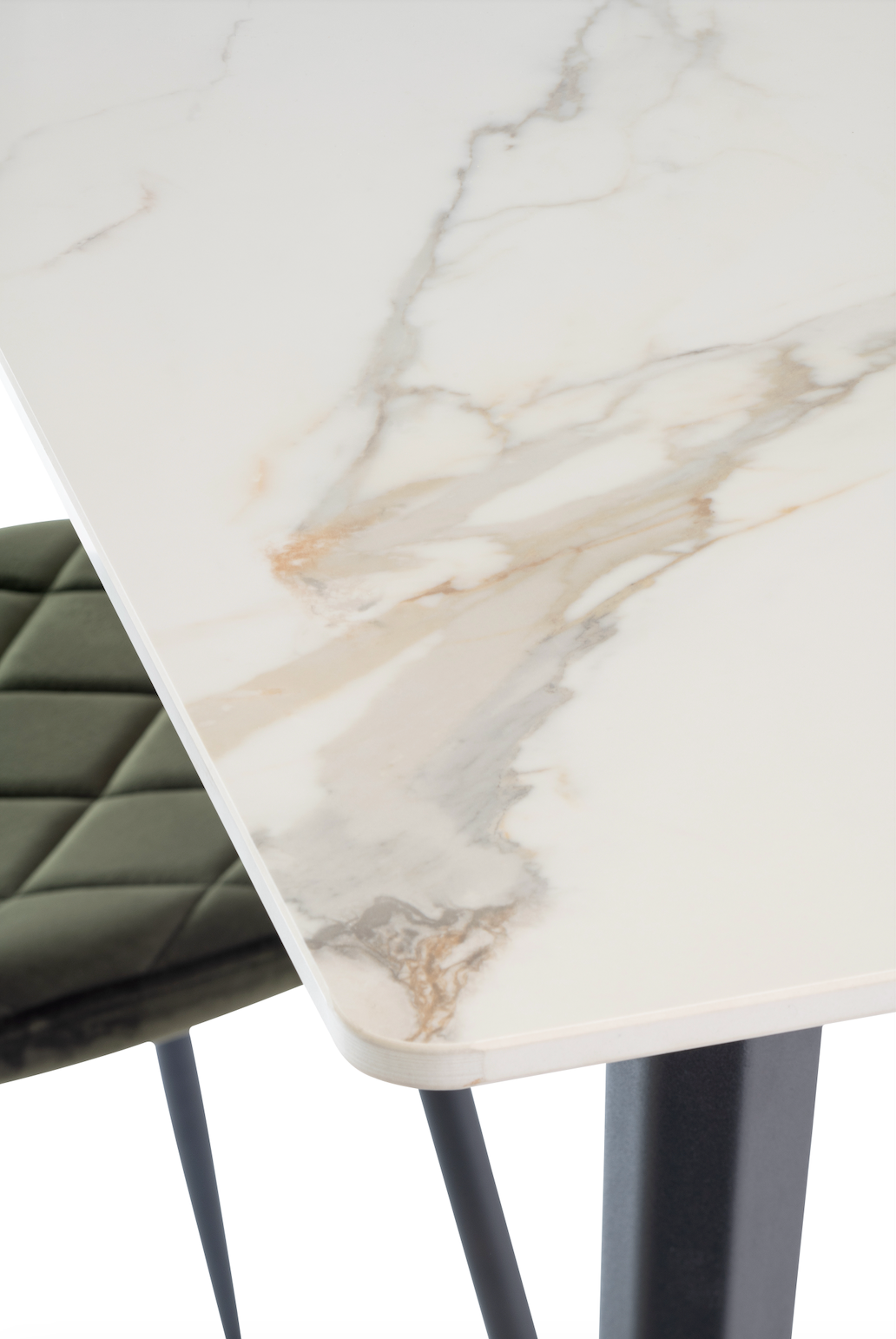 Isac Dining Set