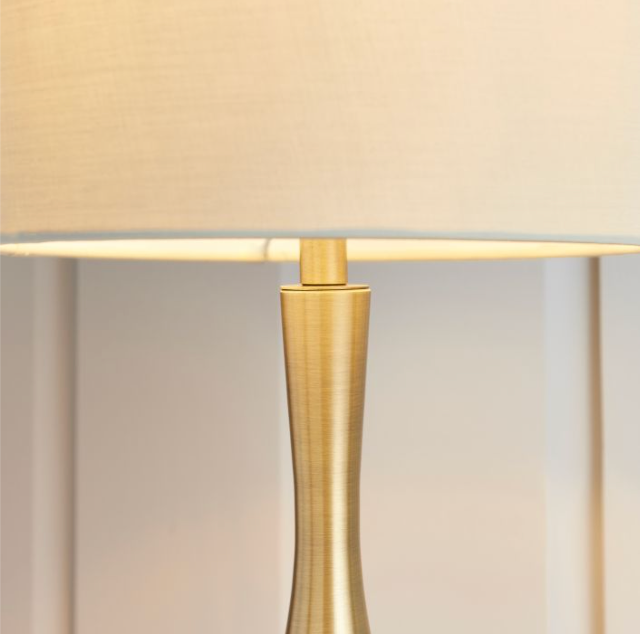 Piza Brass Table Lamp
