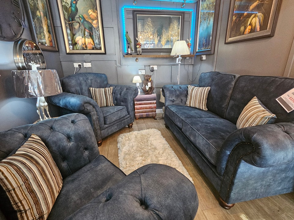 Buckingham Sofa
