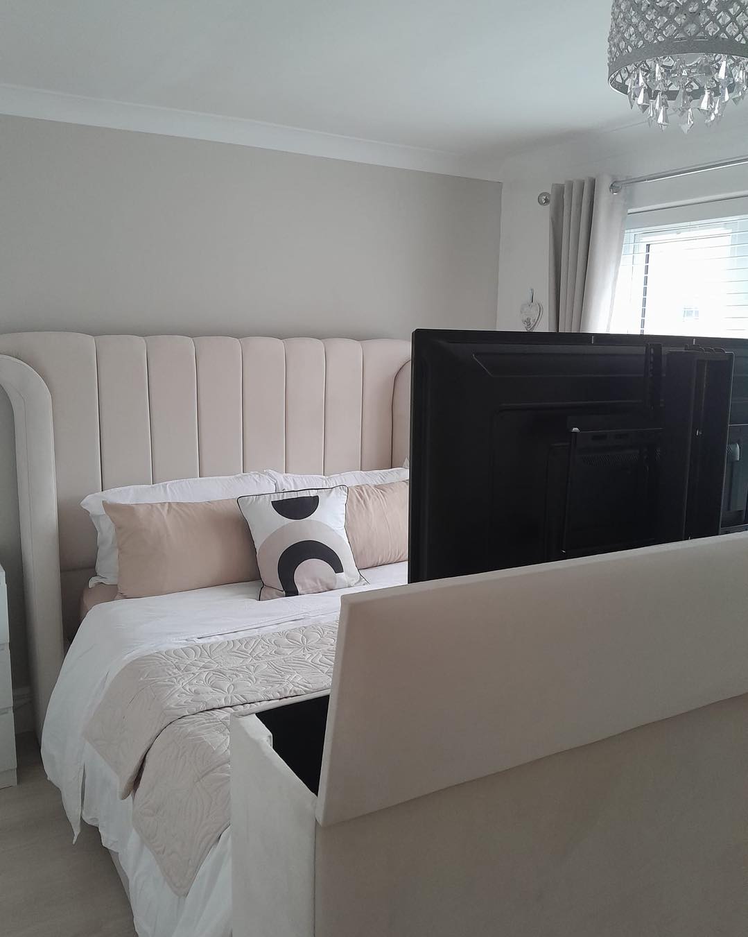 Toyko TV Bedframe