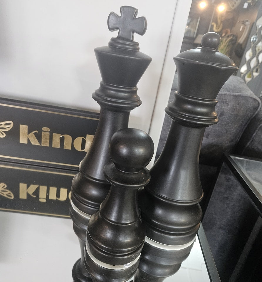 XL Black Chess Pieces
