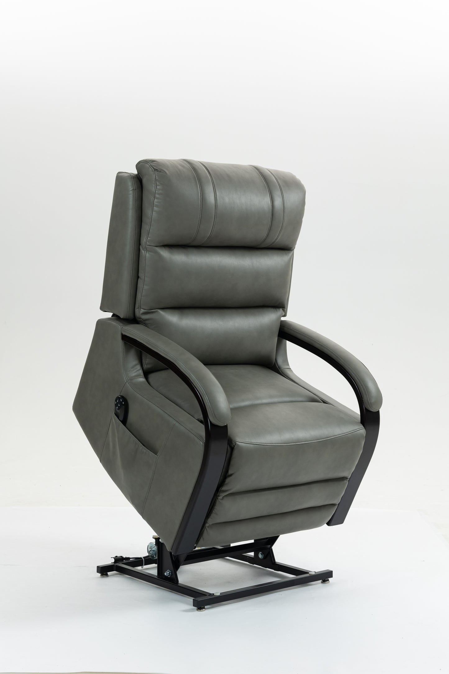 Regent Tilt and Lift Recliner