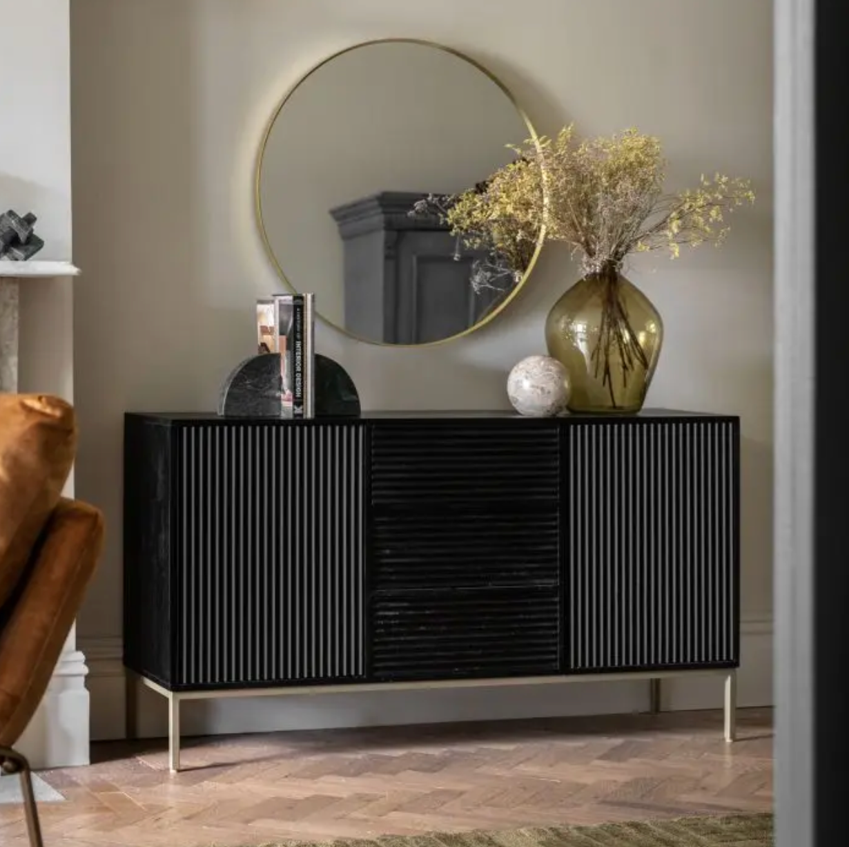 Ribella Sideboard
