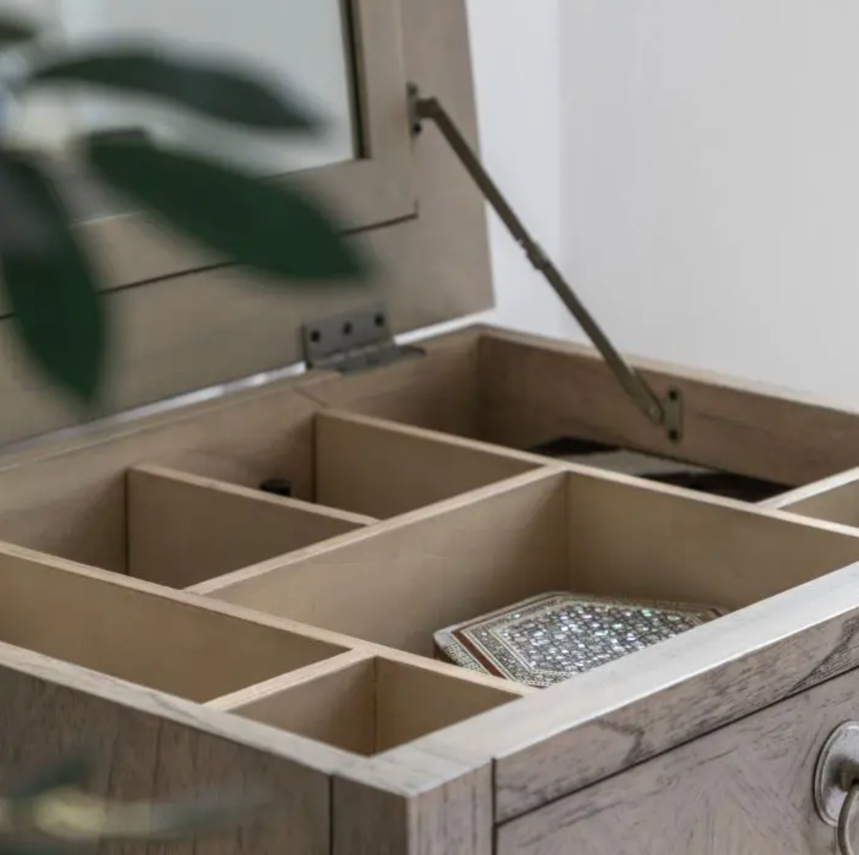 Miami 5 Drawer Chest