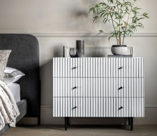 Hampshire Chest of Drawers White