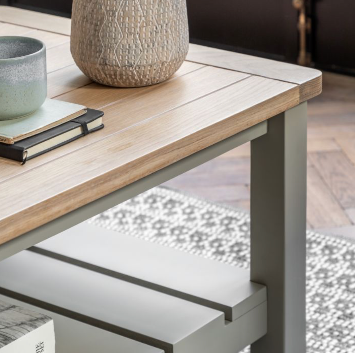 Elliott Coffee Table Light