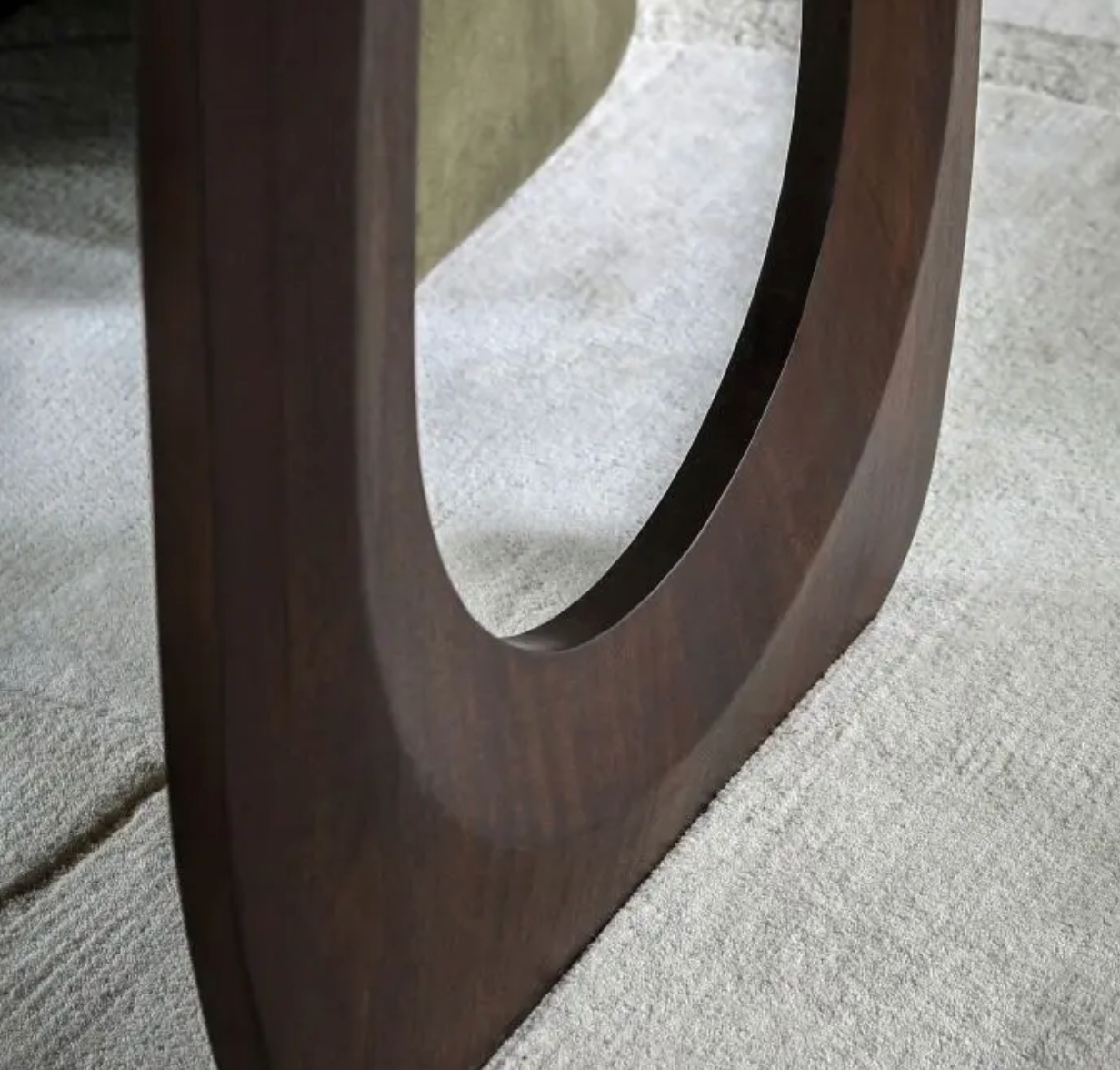 Ariel Dining Table