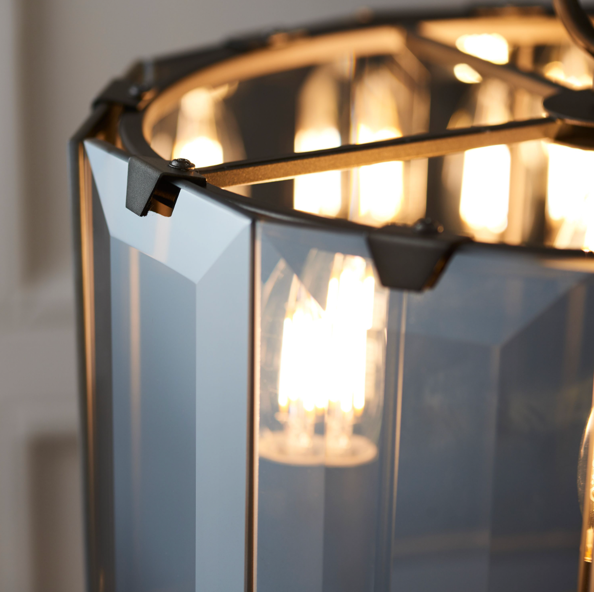 Clara Pendant Light