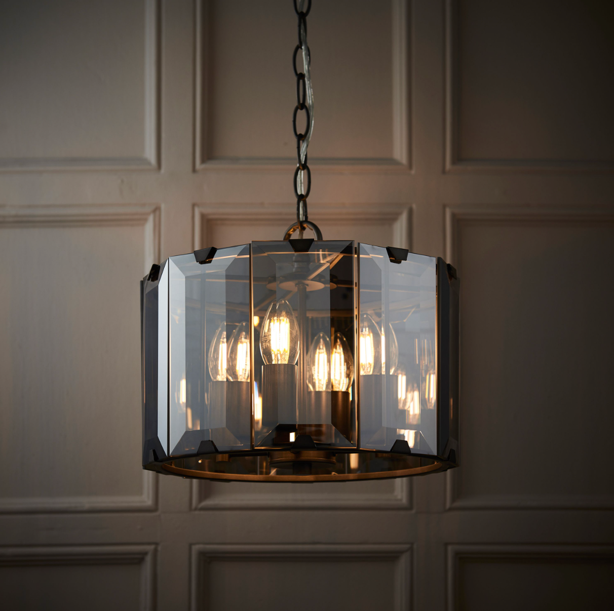 Clara Pendant Light