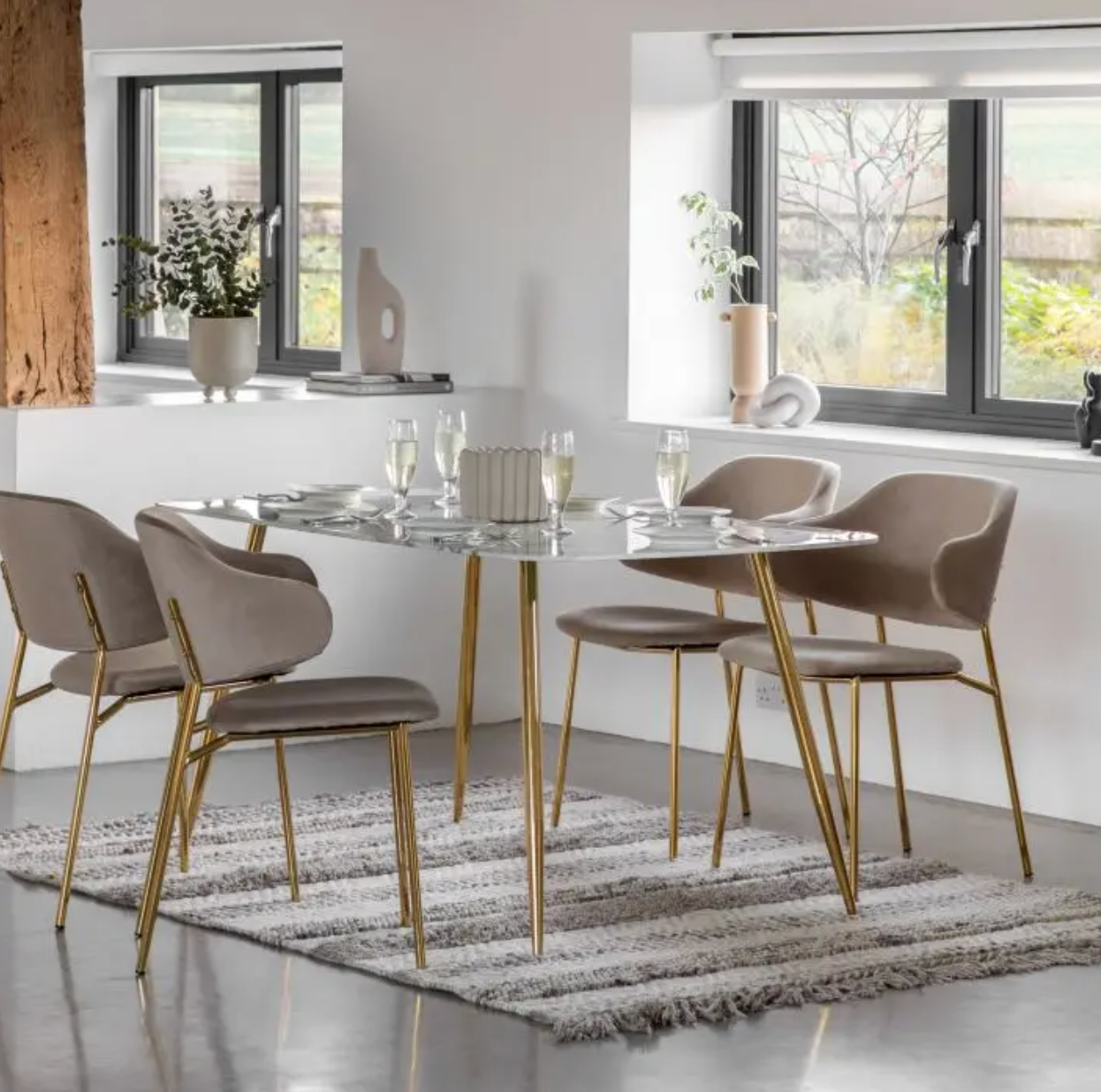 Eva Dining Table
