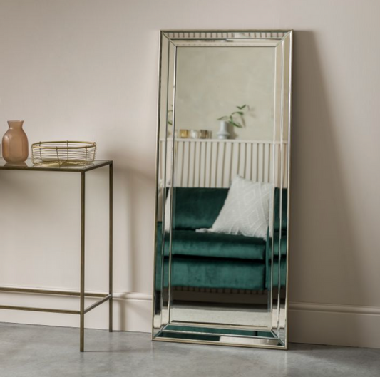 Rachael Mirror