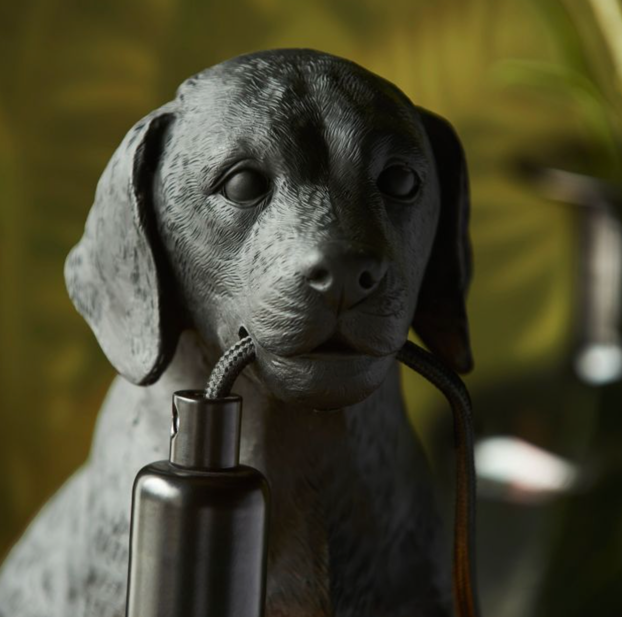 Labrador Table Lamp