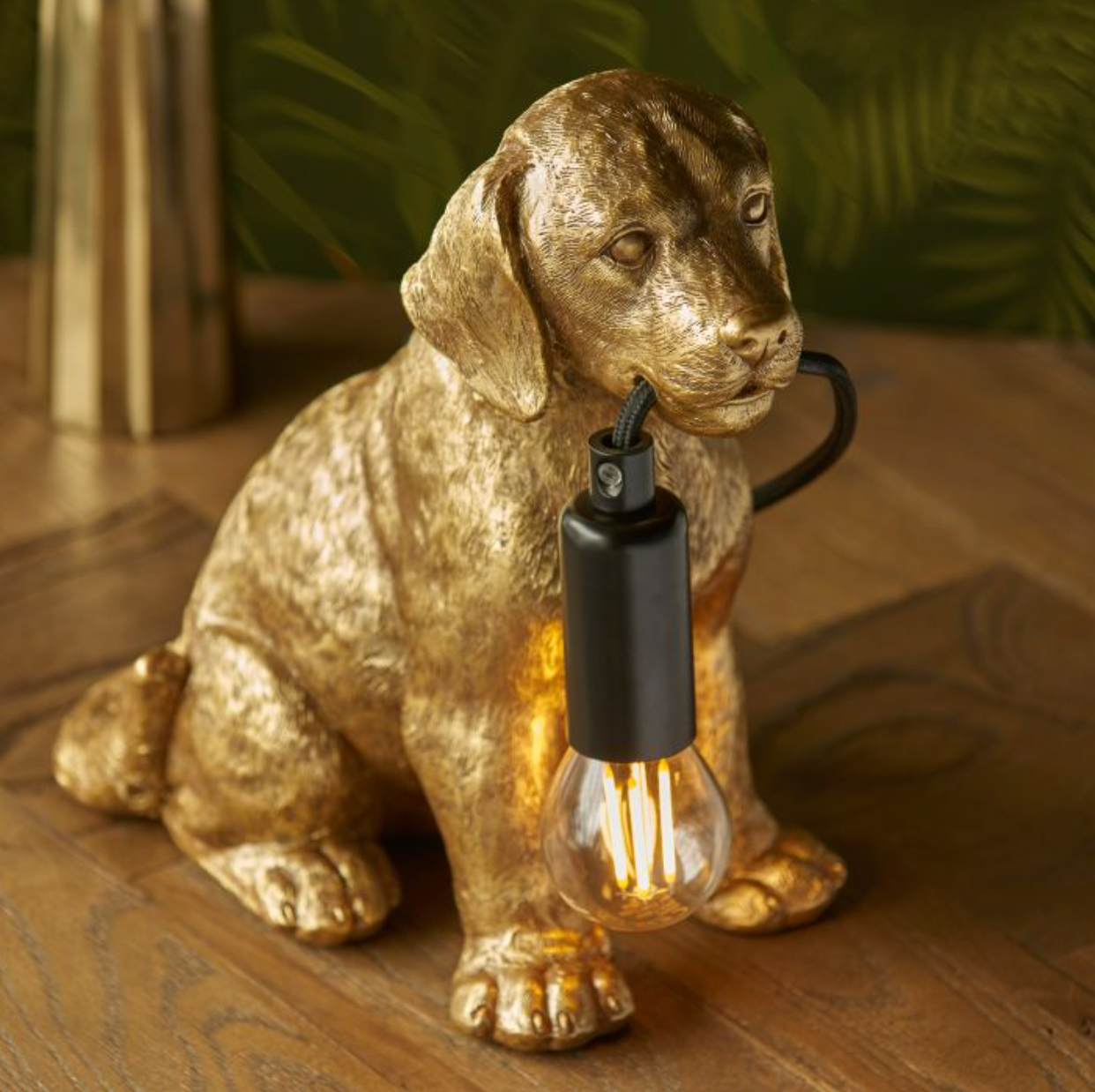 Labrador Gold Table Lamp