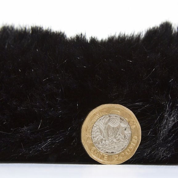 Super Fur Rug Black