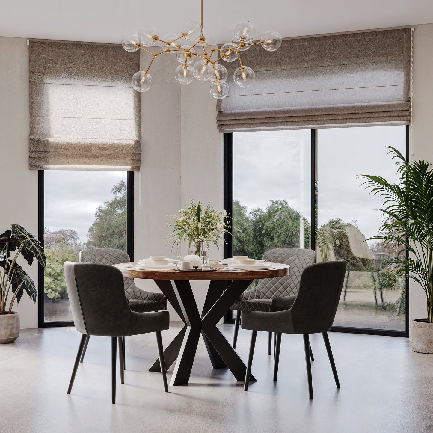 Thornton Round Dining Table