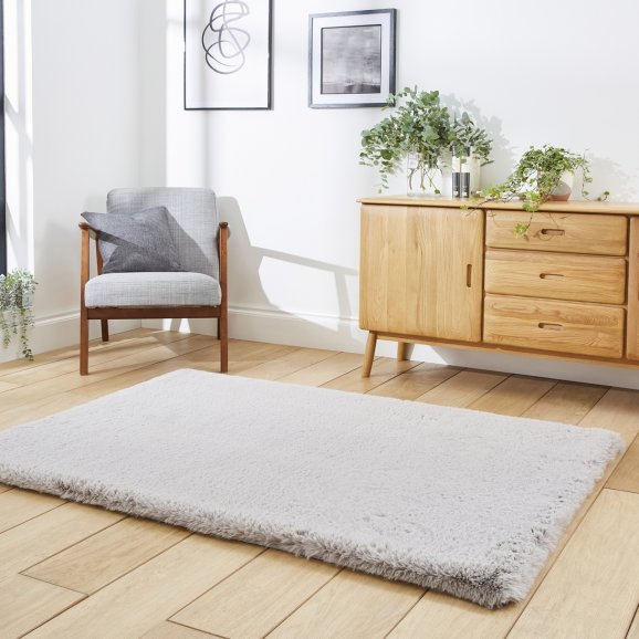 Super Fur Rug Silver